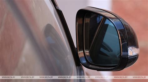 Важность правильной настройки зеркал для обеспечения безопасности на дороге