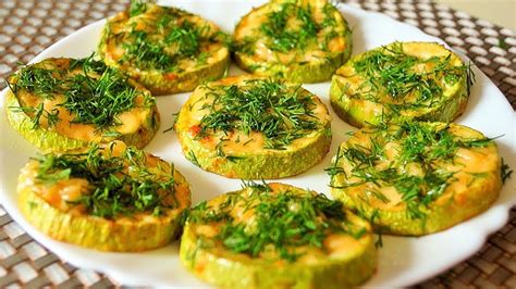 Жареный фарш с кабачками: простой рецепт для семейного обеда