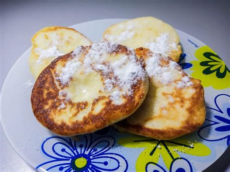 Ингредиенты для создания нежных сырников с 350 граммами нежнейшего творога