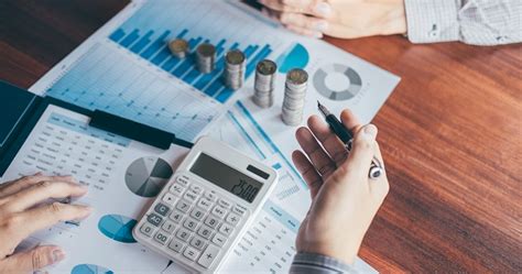 Как влияют финансовые показатели на инвестирование в акции