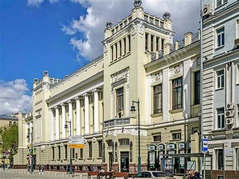 Как добраться до театра