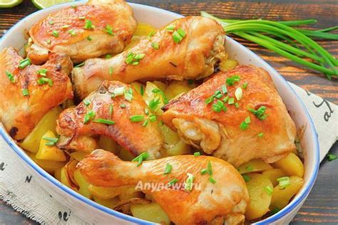Картошка с курицей в духовке: быстро и нежно