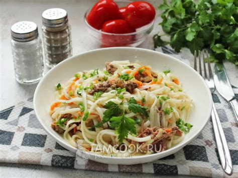 Лапша с тушенкой: непревзойденное удовольствие для вкусовых рецепторов