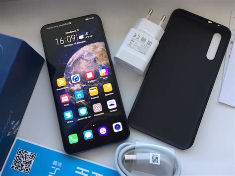 Максимальное расширение памяти в смартфоне Honor 20 благодаря возможности добавления карты памяти