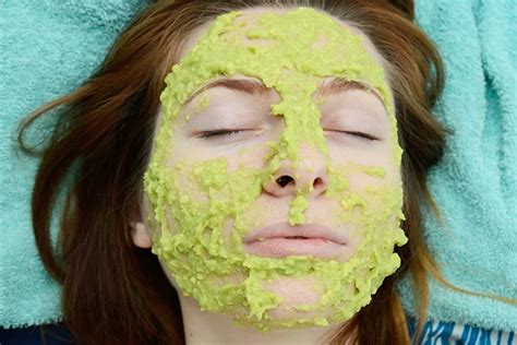 Натуральные маски и компрессы для улучшения состояния кожи
