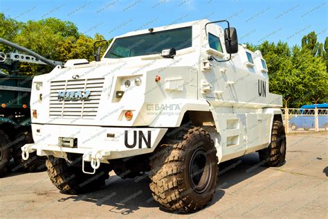 Основные этапы по созданию бронированного автомобиля в Изроботяемом Безумие
