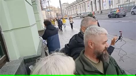 Подача запроса в официальные органы