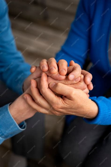 Поддержка друг друга в повседневных делах и задачах