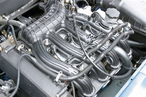 Преимущества использования двигателя от ВАЗ 2110 на автомобиль Lada Priora