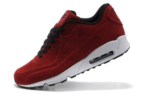 Преимущества кроссовок Air Max в холодное время