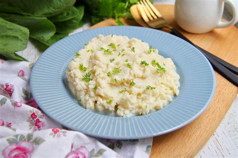 Пюре из цветной синей капусты с картофелем