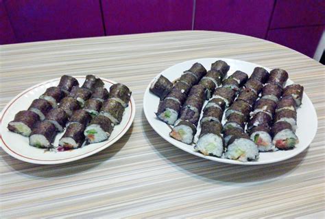 Рисовые роллы с красной рыбой