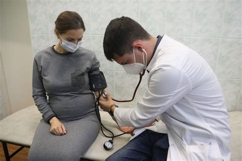 Роль специалиста по родовым местам в определении медицинских показателей