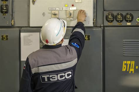 Слаженная работа для надежности и безопасности: техническое обслуживание и ремонт поезда