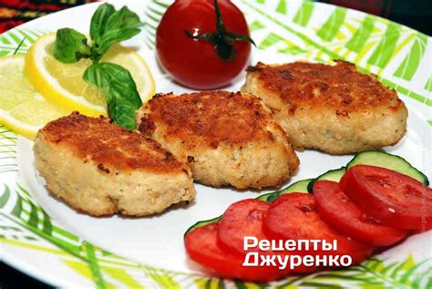 Сочные рыбные котлеты без яиц - идеальное блюдо для поклонников рыбной кухни