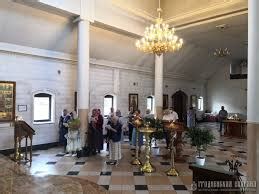 Управление выделениями газов во время религиозного обряда: полезные советы