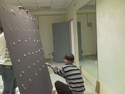Установка зеркальных поверхностей
